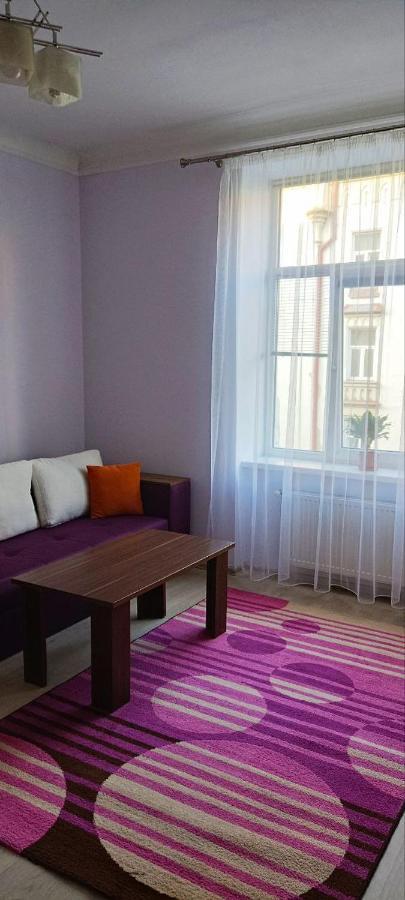 2Х Кімнатна Квартира У Львові Поряд З Залізничним Вокзалом Appartement Buitenkant foto